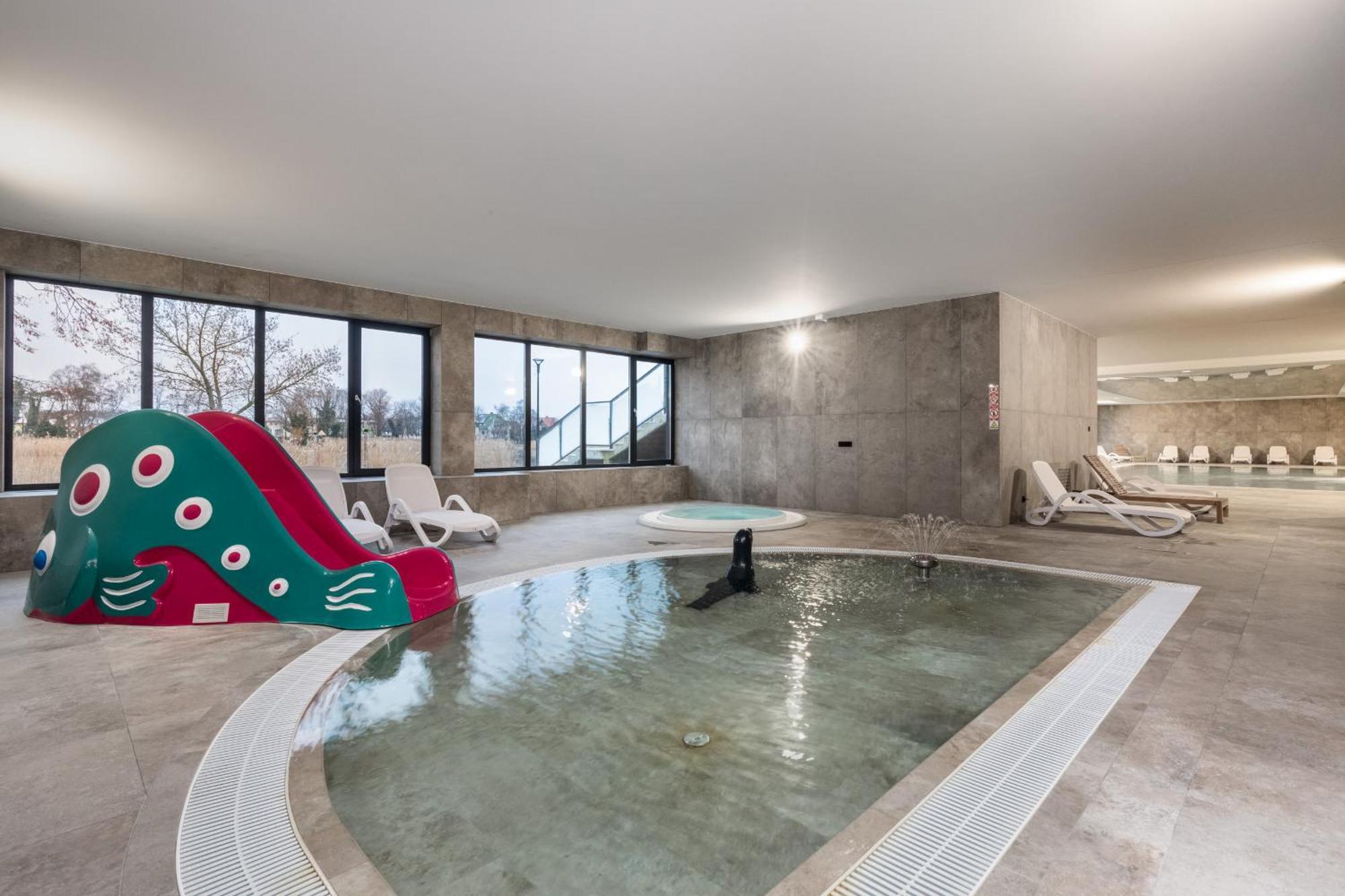 Stela Water Side Apartment - Swimming Pool & Sauna By Renters Prestige Дзівнув Екстер'єр фото