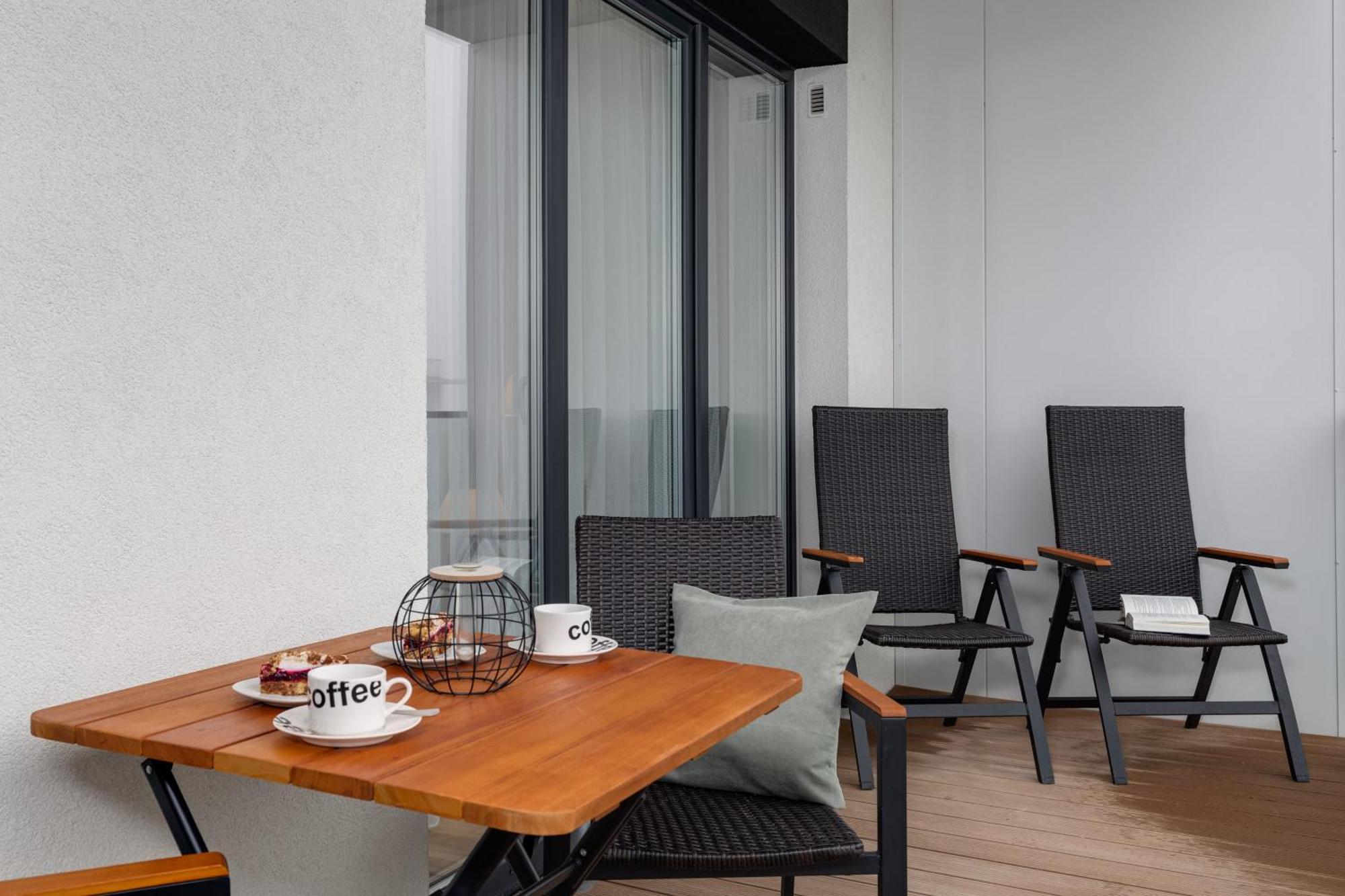 Stela Water Side Apartment - Swimming Pool & Sauna By Renters Prestige Дзівнув Екстер'єр фото