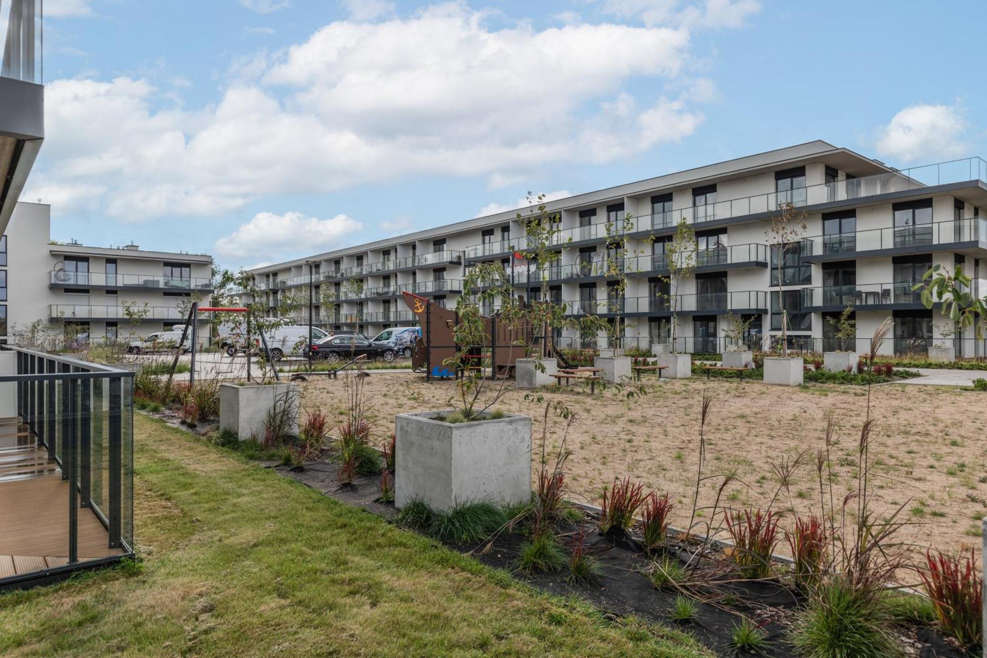 Stela Water Side Apartment - Swimming Pool & Sauna By Renters Prestige Дзівнув Екстер'єр фото